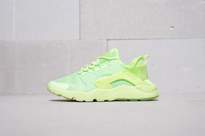 Лот: 11618341. Фото: 1. Кроссовки Nike Air Huarache Ultra... Кеды, кроссовки, слипоны