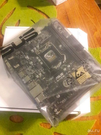 Лот: 13070141. Фото: 1. НОВАЯ! Материнская плата Asus... Комплекты запчастей