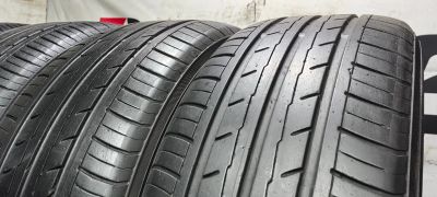 Лот: 25237801. Фото: 1. 215/55R17 94V Yokohama Bluearth... Шины