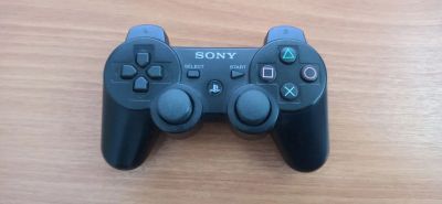 Лот: 21217789. Фото: 1. Оригинальный геймпад PS3. Аксессуары для игровых приставок, консолей, геймпады
