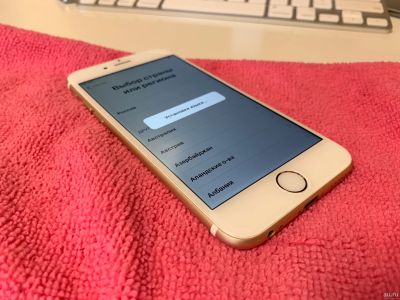 Лот: 13615609. Фото: 1. Apple iPhone 6 Gold 16GB Состояние... Смартфоны