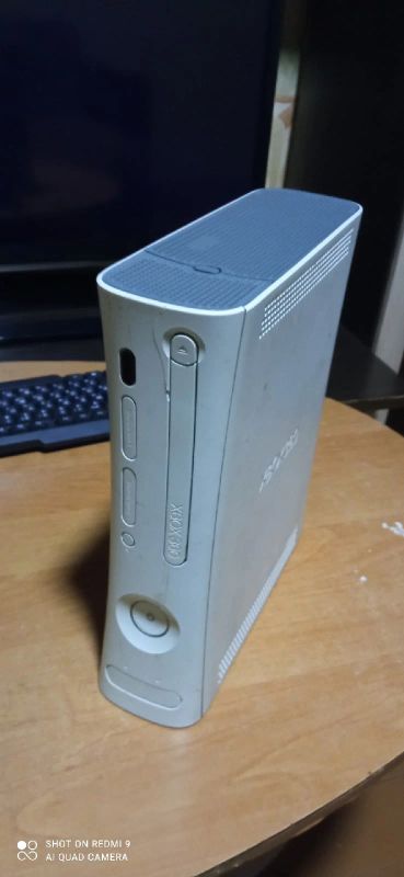 Лот: 18386042. Фото: 1. Xbox 360. Игровые приставки, консоли