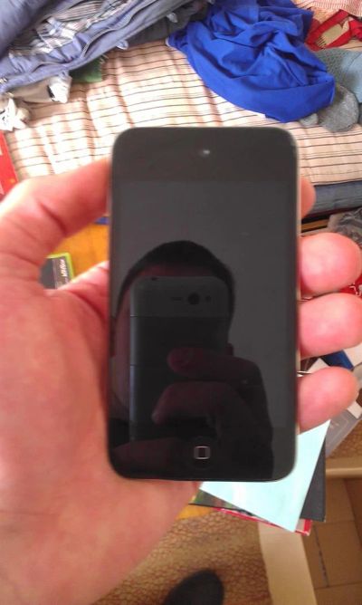 Лот: 3817498. Фото: 1. iPod touch 3g 8gb. Плееры