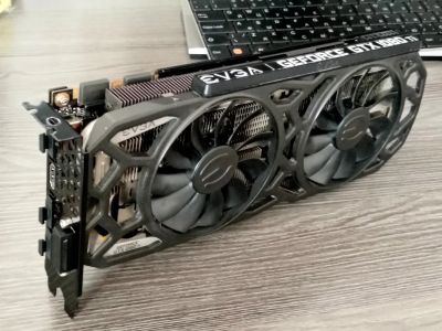 Лот: 17377134. Фото: 1. Evga GTX 1080 Ti 11GB. Видеокарты
