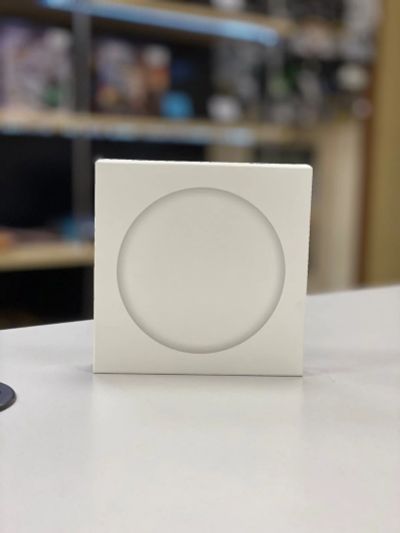 Лот: 14568157. Фото: 1. Беспроводная зарядка New Xiaomi... Зарядные устройства, блоки питания, адаптеры сетевые для смартфонов