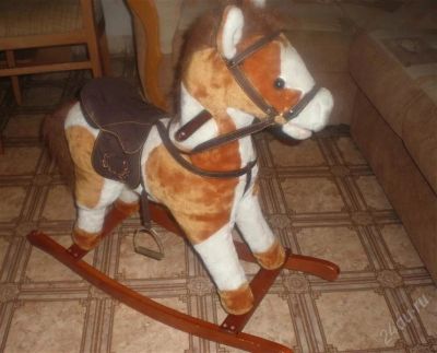 Лот: 1100272. Фото: 1. Лошадка-качалка. Другое (игрушки)