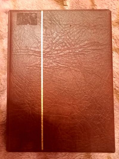 Лот: 19898754. Фото: 1. Альбом для марок ГДР лот 1. Марки
