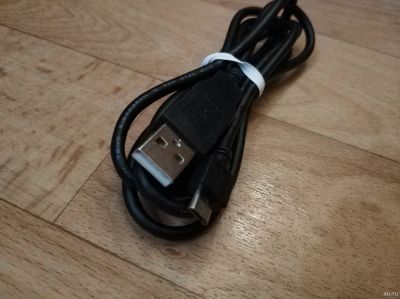 Лот: 10442494. Фото: 1. Оригинальный Micro-USB кабель... Аксессуары для игровых приставок, консолей, геймпады