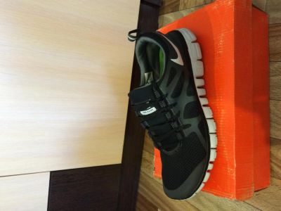 Лот: 5234262. Фото: 1. Кроссовки Nike Free Run. Кеды, кроссовки, слипоны