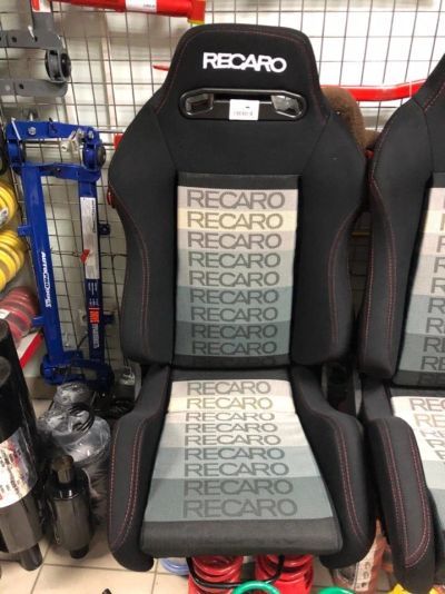 Лот: 12717740. Фото: 1. Сиденье ( Полуковш ) Recaro-500... Салон