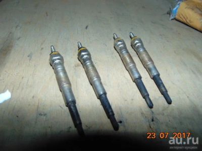 Лот: 10002979. Фото: 1. свеча накаливания Toyota 2L-TE... Двигатель и элементы двигателя