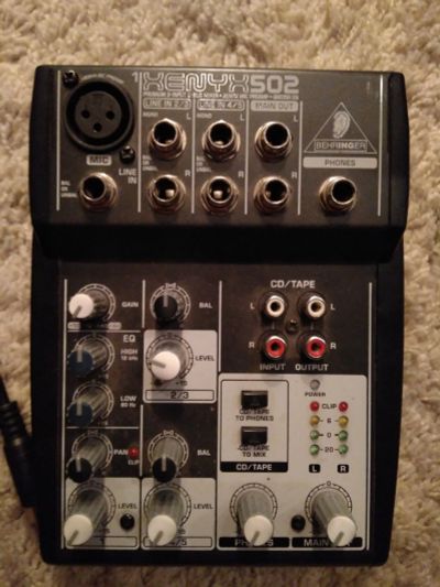 Лот: 12657898. Фото: 1. Behringer XENYX 502. Микшеры, предусилители, микрофонные эффекты