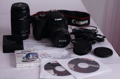 Лот: 5112968. Фото: 1. Canon EOS 600D с двумя объективами... Цифровые зеркальные