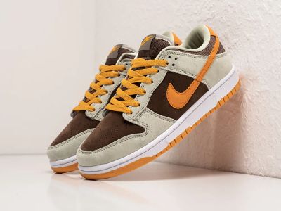 Лот: 24979553. Фото: 1. Кроссовки Nike SB Dunk Low. Кеды, кроссовки, слипоны