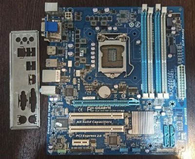 Лот: 20296938. Фото: 1. Материнская плата Gigabyte GA-H61M-D2H-USB3... Материнские платы