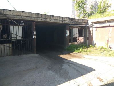 Лот: 11845900. Фото: 1. Подземный гараж с техкомнатой... Гаражи, парковочные места