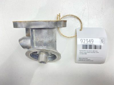 Лот: 23603540. Фото: 1. Кронштейн масляного фильтра Nissan... Расходные материалы