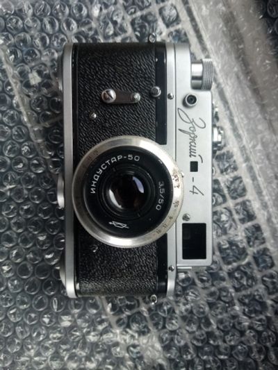 Лот: 15687463. Фото: 1. Фотоаппарат Зоркий 4. Плёночные дальномерные, шкальные