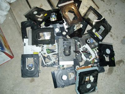 Лот: 3174188. Фото: 1. Кучка DVD приводов. Запчасти для телевизоров, видеотехники, аудиотехники