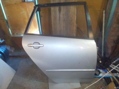 Лот: 13530592. Фото: 1. Дверь задняя правая Toyota Corolla... Кузов