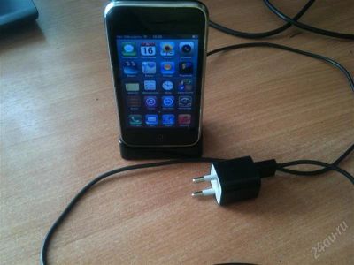 Лот: 2899391. Фото: 1. iphone 3GS 16GB. Смартфоны