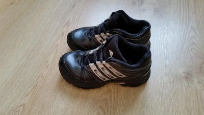 Лот: 4450911. Фото: 1. Фирменные кроссовки adidas из... Кеды, кроссовки