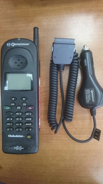 Лот: 15640801. Фото: 1. Б/У Qualcomm GSP1600 Глобалтар. Зарядные устройства, блоки питания, адаптеры сетевые для смартфонов