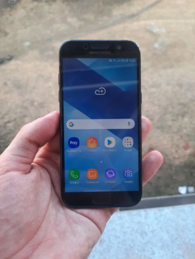 Лот: 17569453. Фото: 1. Samsung Galaxy A5 (2017) обмен... Смартфоны