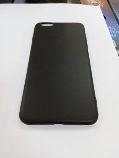 Лот: 16683739. Фото: 1. Защитный чехол Iphone 6+ TPU Black... Чехлы, бамперы