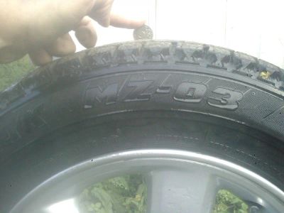 Лот: 3254098. Фото: 1. 4 зимних шины bridgestone mz-03... Шины