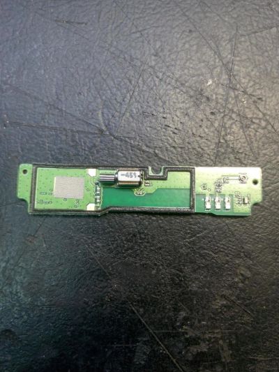 Лот: 9470810. Фото: 1. Нижняя платка с вибро Lenovo P780. Микросхемы и платы