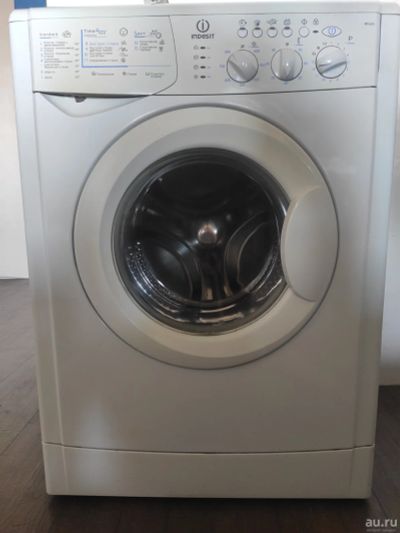Лот: 17463589. Фото: 1. Стиральная машина indesit wisl83. Стиральные машины