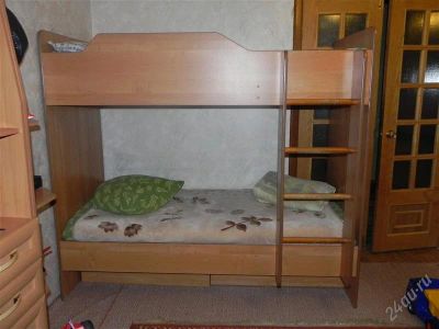 Лот: 1477221. Фото: 1. срочно продам 2-х ярусную кровать. Детские кровати и кроватки