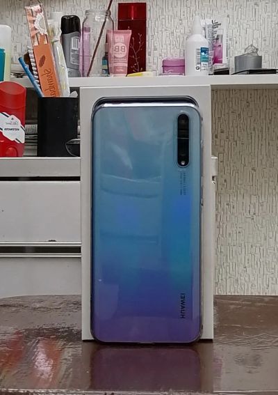 Лот: 16305204. Фото: 1. Huawei y8p. Смартфоны