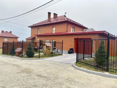 Лот: 18483458. Фото: 1. Таунхаус 240 м2 на участке 6 сот... Дома