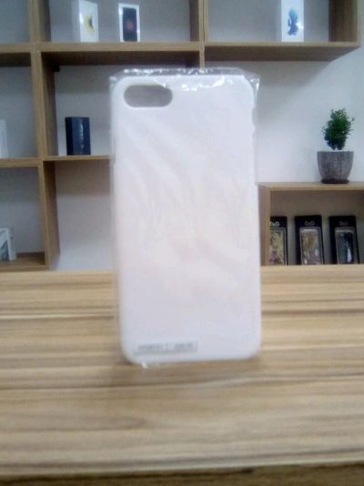 Лот: 11725324. Фото: 1. Чехол iPhone 7 прорезиненный original... Чехлы, бамперы