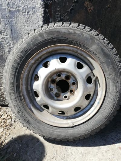 Лот: 14313344. Фото: 1. Nokian Hakkapeliitta 4 175/65... Шины на дисках