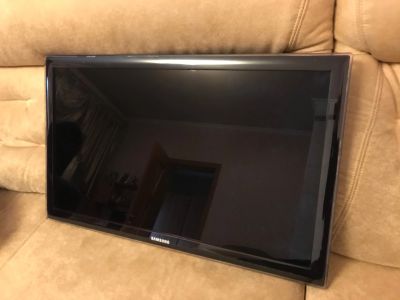 Лот: 15606833. Фото: 1. Samsung ue 32d5500rw. Телевизоры