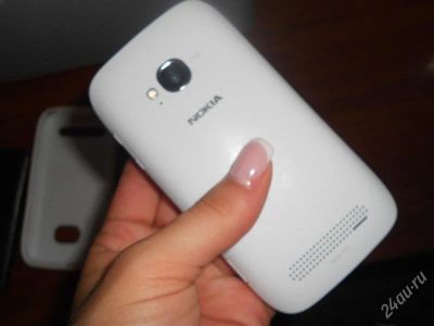 Лот: 1978530. Фото: 1. Nokia Lumia 710. Кнопочные мобильные телефоны