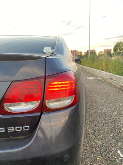 Лот: 23534699. Фото: 1. Фонарь задний правый Lexus gs. Кузов