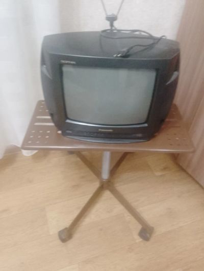 Лот: 25431721. Фото: 1. Телевизор и подставка. Телевизоры