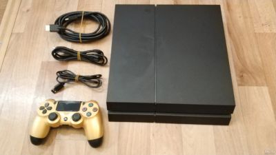Лот: 15658437. Фото: 1. PlayStation 4 CUH-1208A (500Гб... Игровые приставки, консоли