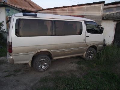 Лот: 7864554. Фото: 1. Toyota Hiace 1995. полный привод... Автомобили
