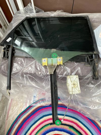 Лот: 25361285. Фото: 1. Стекло задней двери Audi A3 Sportback... Кузов