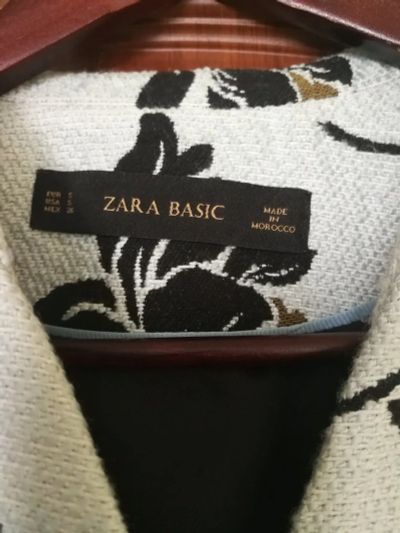 Лот: 14358928. Фото: 1. Пальто женское ZARA. Верхняя одежда