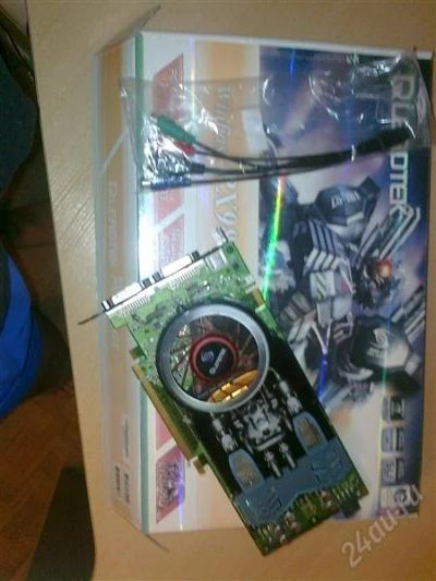 Лот: 825565. Фото: 1. Leadtek GeForce 9800 GT (512mb... Видеокарты