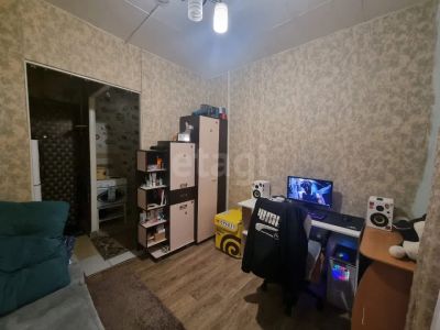 Лот: 25728677. Фото: 1. комната , Красноярск Ключевская... Квартиры, студии