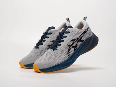 Лот: 21983258. Фото: 1. Кроссовки Asics Novablast 3. Кеды, кроссовки, слипоны