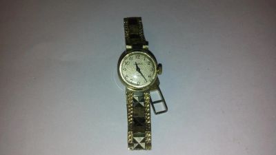 Лот: 10842611. Фото: 1. часы женские ЧАЙКА из СССР + оригинальный... Оригинальные наручные часы