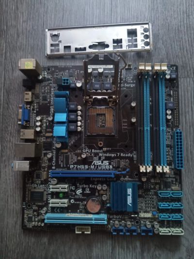 Лот: 19399322. Фото: 1. Asus P7H55-M/USB3. Материнские платы